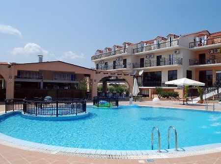 Hotel Alexander Laganas Exteriér fotografie
